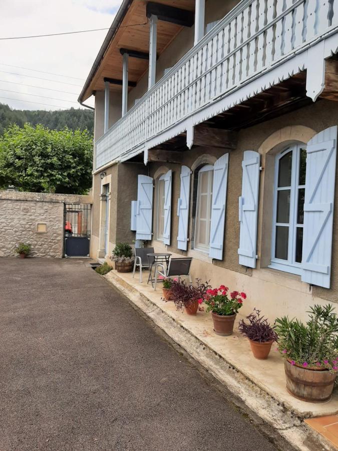 Bel Appartement Renove Dans Maison Bigourdane Pouzac Екстер'єр фото